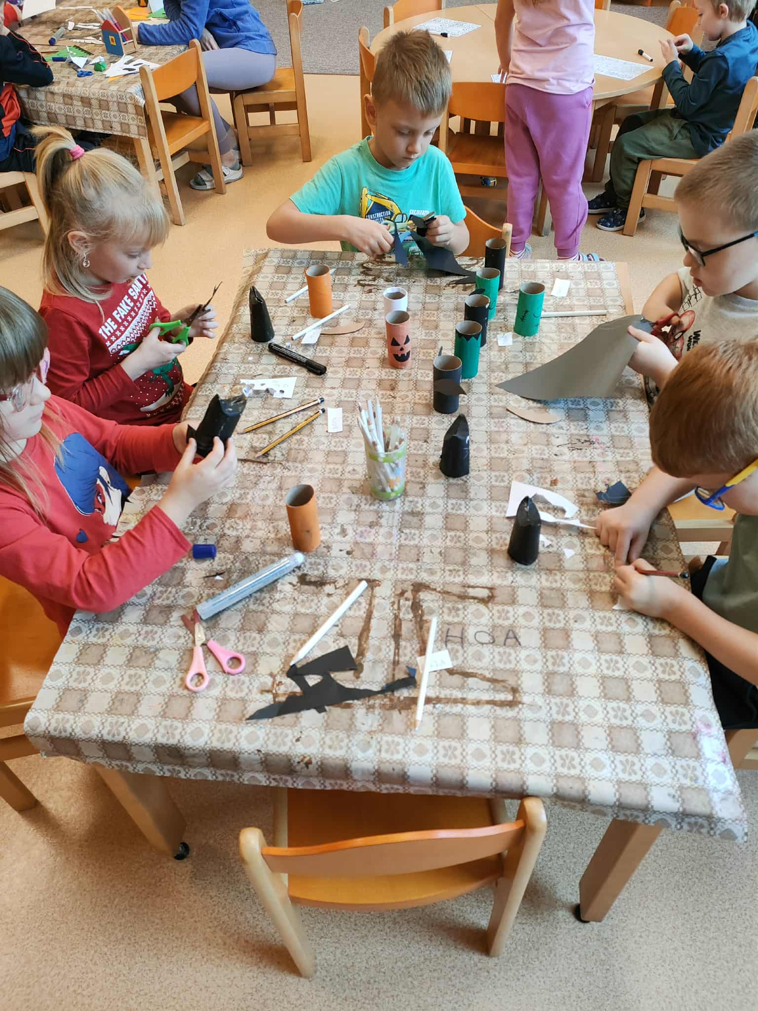 1a814739-ca5d-4d3e-94d8-8c43ea316c67