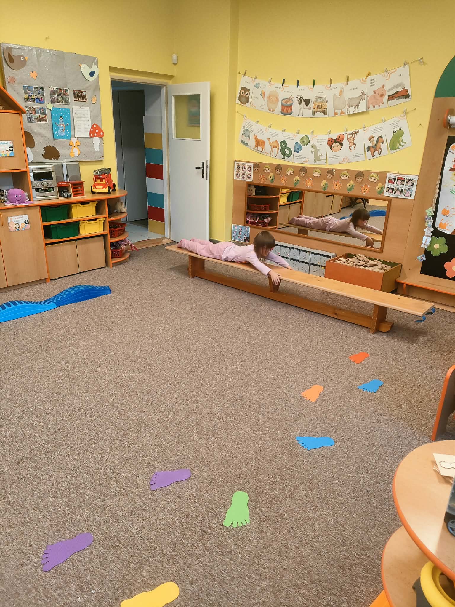 0f427f55-810f-4a3e-bf76-2bdad1f123ba