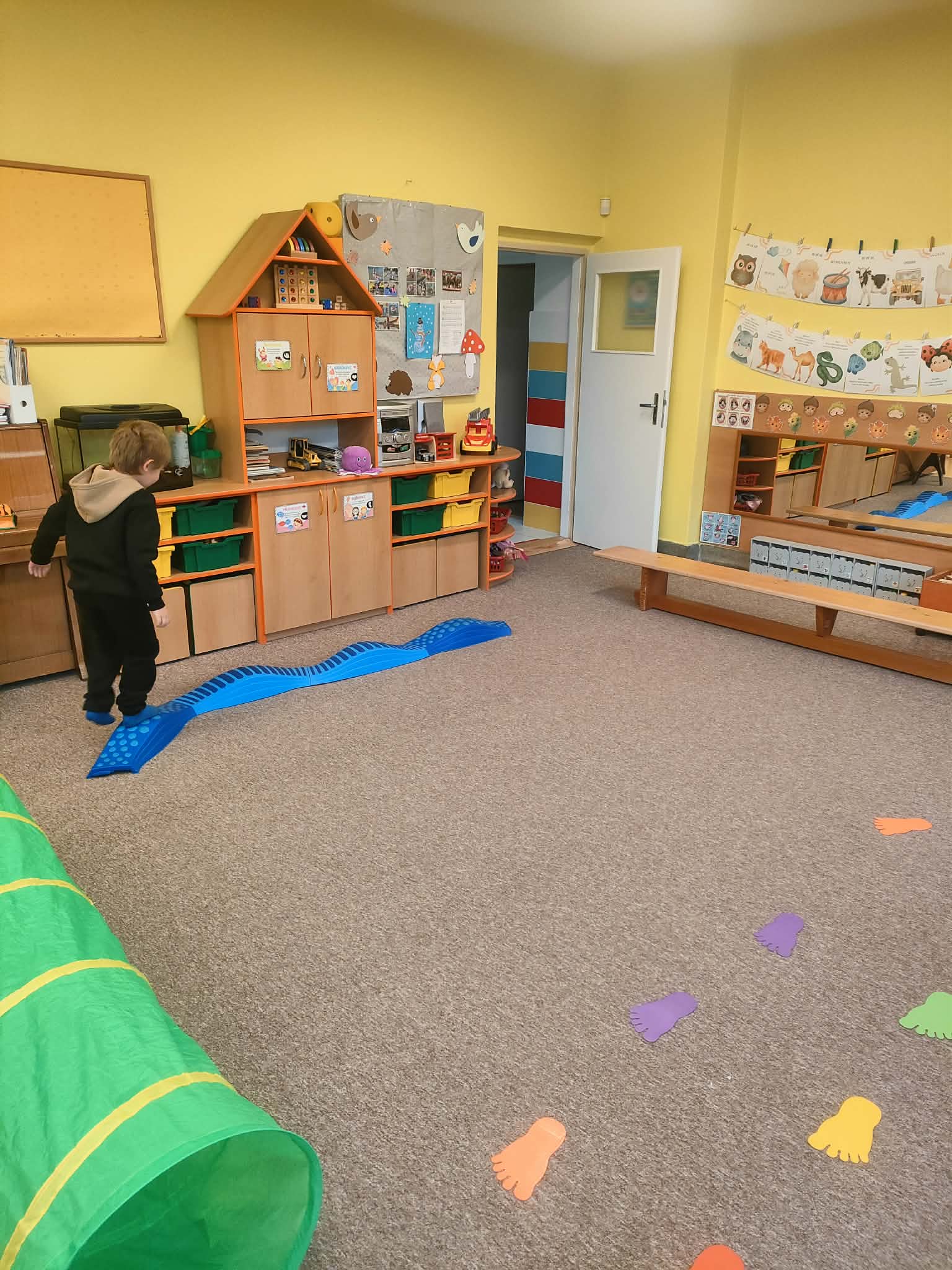 1fc6c9e5-621b-4a72-ab9e-7d54a531d443