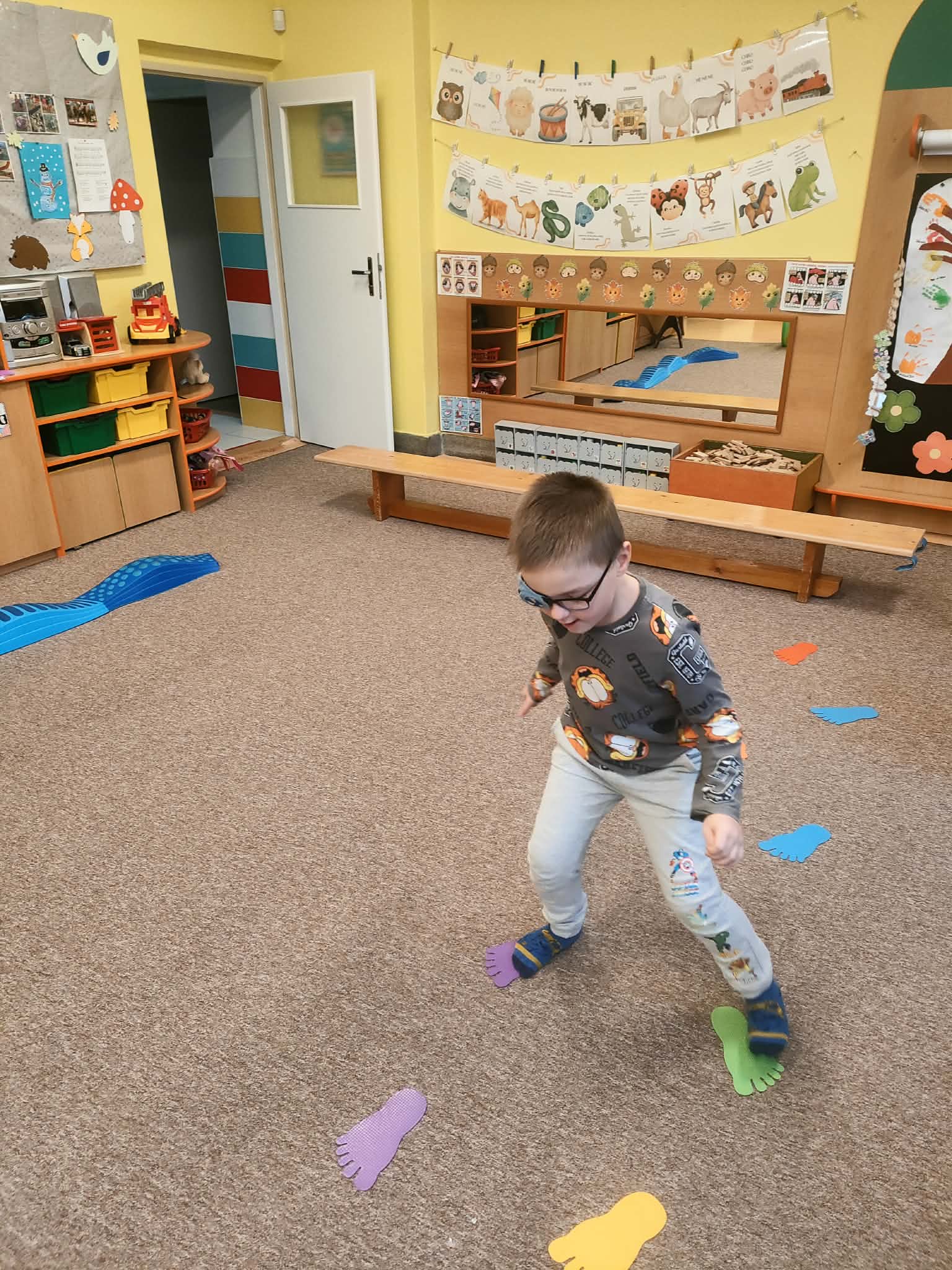 7b6b7129-1b8e-4884-bee8-ba6d726b0435