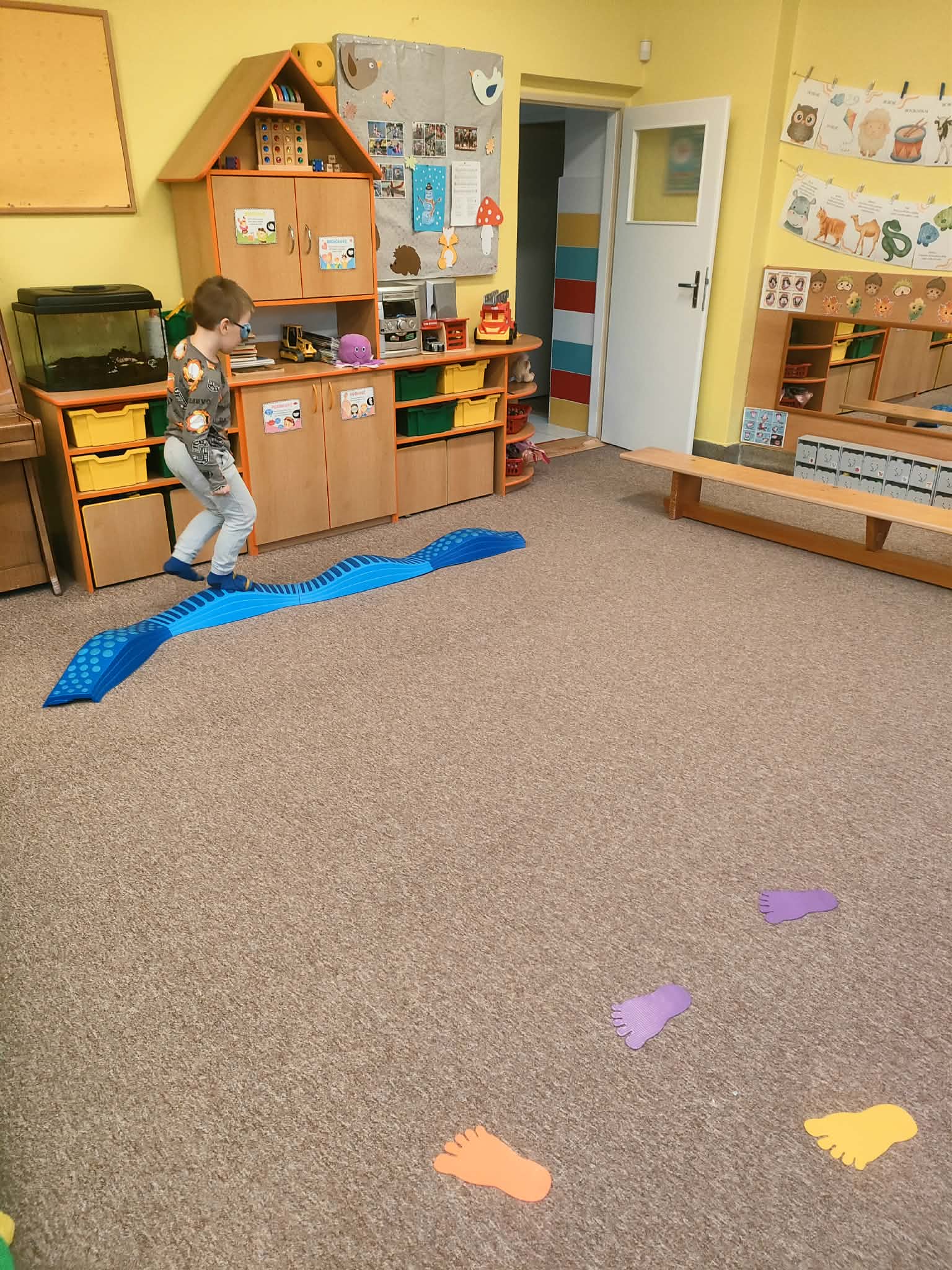 12ac3a78-2bf3-45f7-a187-aaf23d945761