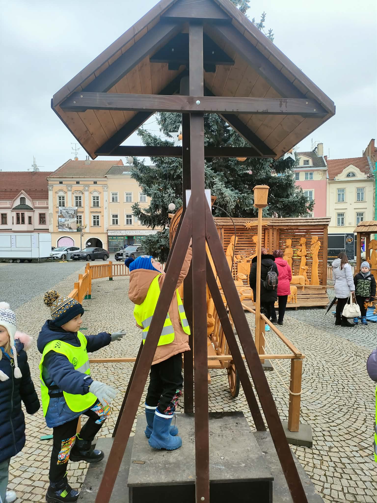 6e71df34-1f64-484a-a555-7aa4cbc10f5f